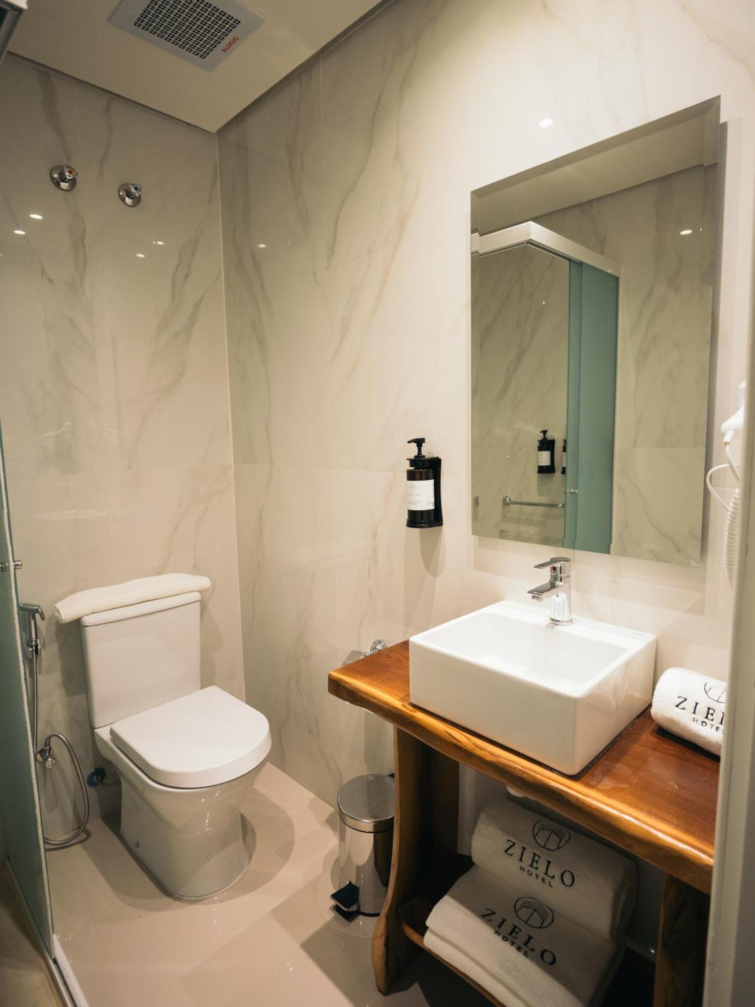 Zielo Hotel 亚松森 外观 照片